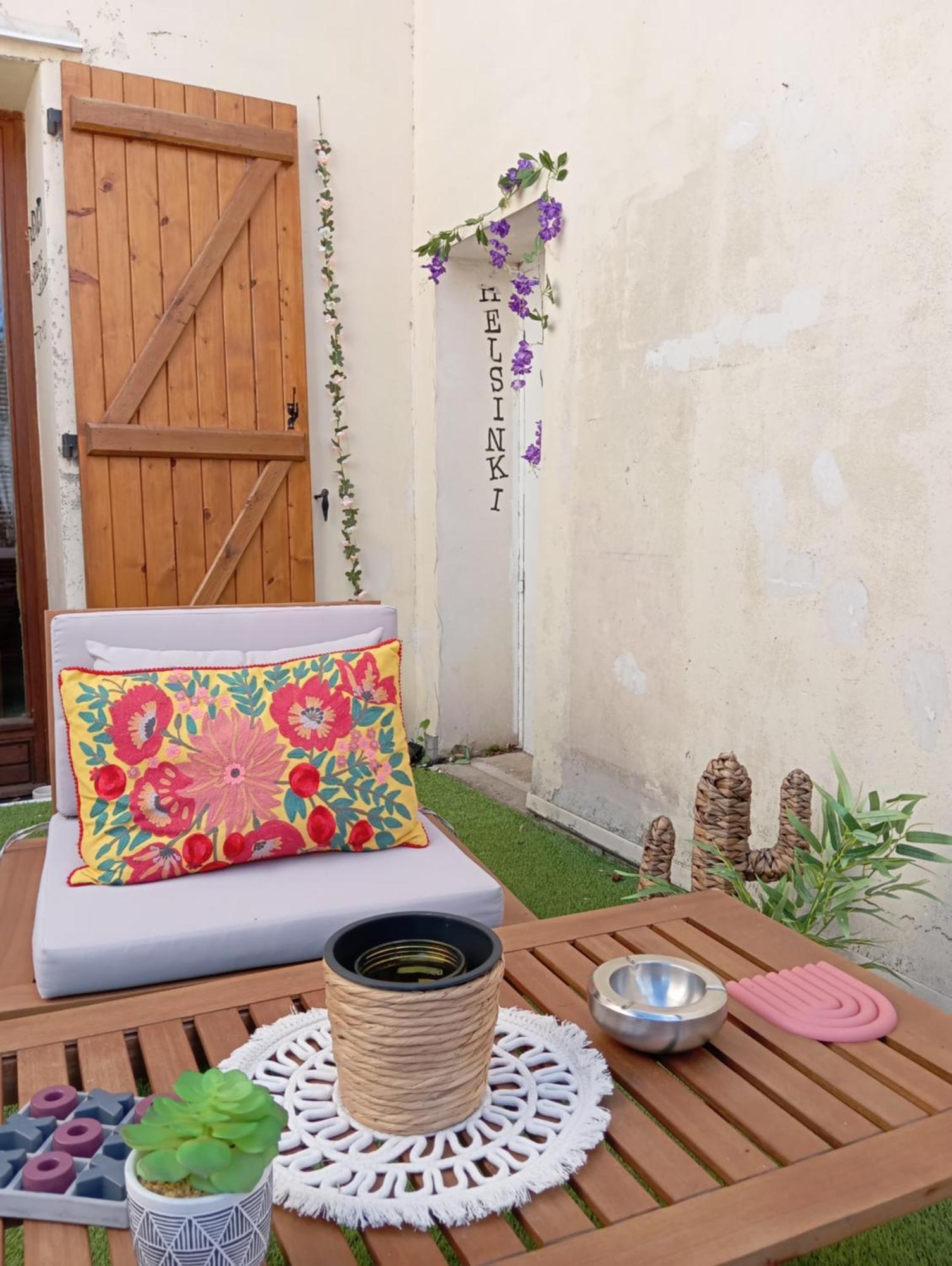 Rooms Home CSM: Private Suites with Terrace for Families Charly-sur-Marne Exterior photo