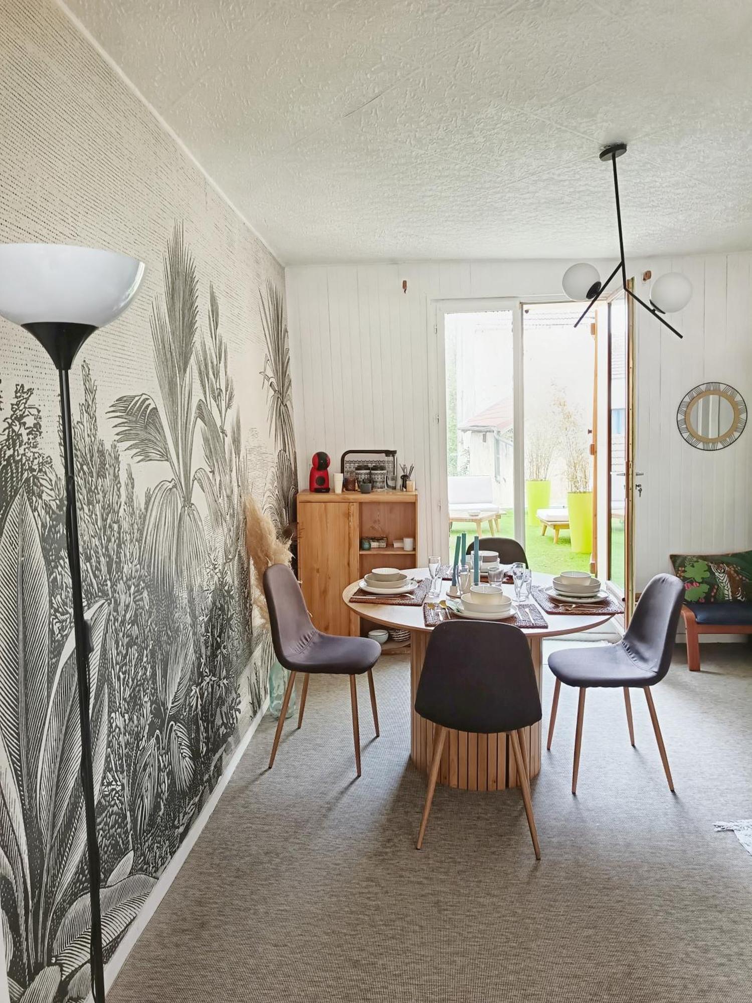 Rooms Home CSM: Private Suites with Terrace for Families Charly-sur-Marne Exterior photo
